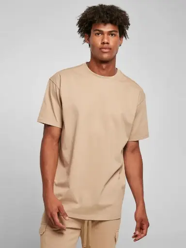 OVERSIZED T-SHIRT